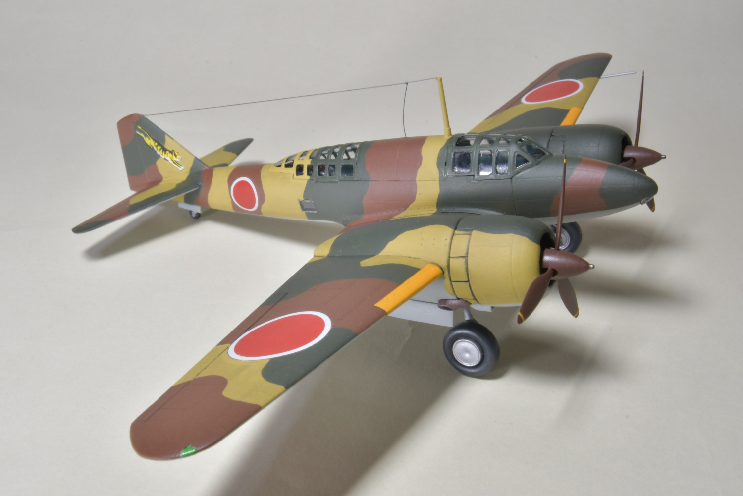空の通り魔 日本陸軍「百式司令部偵察機」: プラモデルによる航空模型 