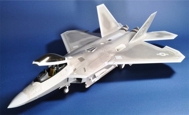 アメリカ空軍ステルス戦闘機 ロッキード・マーチンF-22 ラプター