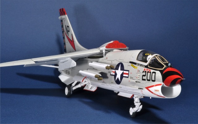 最後のガンファイター ボートF-8クルーセイダー: プラモデル 最後のガンファイター ボートF-8クルーセイダー: プラモデル