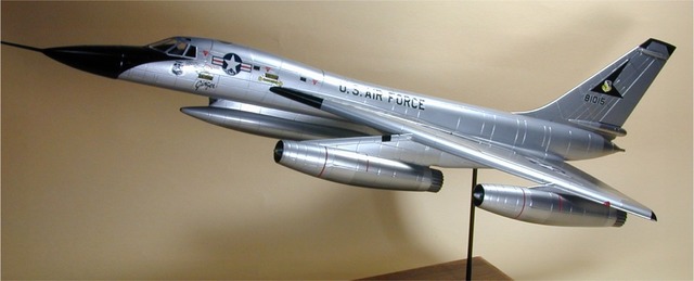 イタレリ 1/72 B-58 ハスラー TB-58 ブーメメラン-