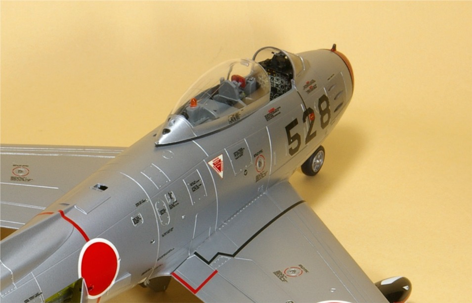 航空自衛隊ジェット戦闘機〝旭光〟と〝月光〟ノースアメリカンＦ-８６セイバー＆セイバードッグ（ハチロク）プラモ制作記録。: プラモデルによる航空模型博物館