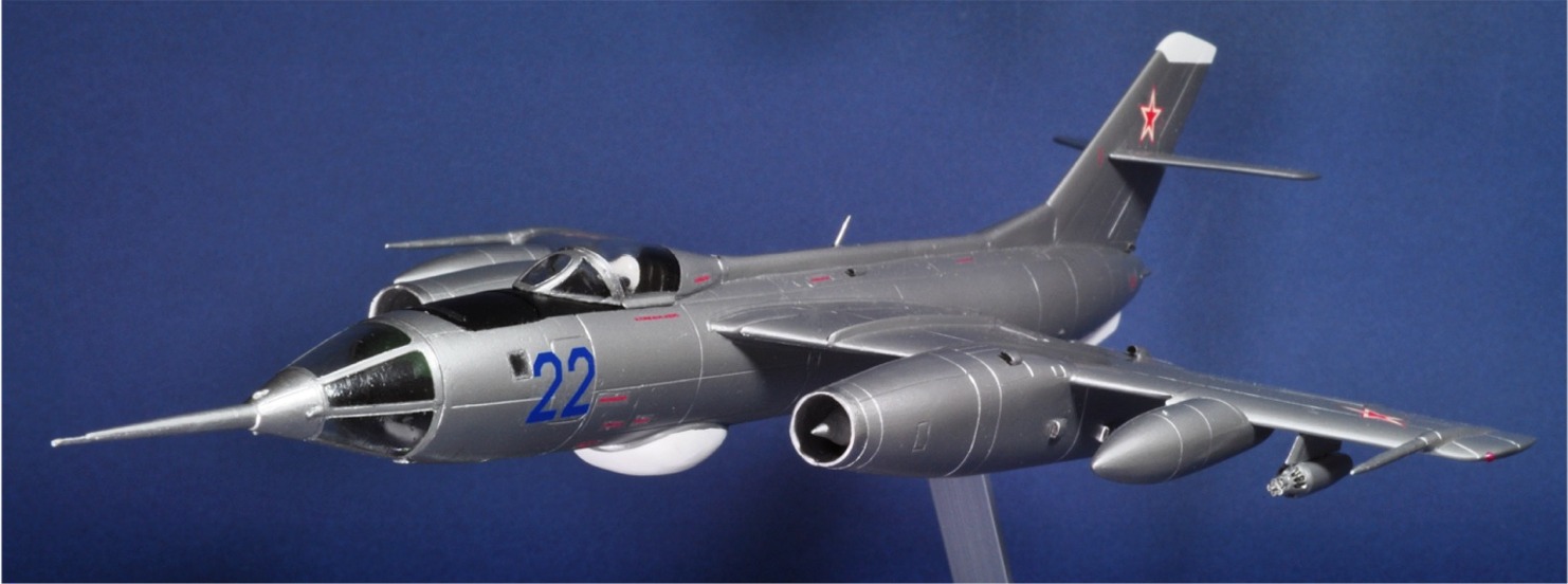 ソ連の大型ジェット戦闘機 ヤコブレフＹａｋ-２８ ツポレフＴｕ-１２８ 爆撃機イリューシンＩｌ２８: プラモデルによる航空模型博物館