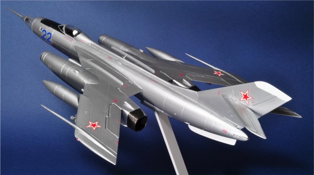 ソ連の大型ジェット戦闘機 ヤコブレフＹａｋ-２８ ツポレフＴｕ-１２８ 爆撃機イリューシンＩｌ２８: プラモデルによる航空模型博物館